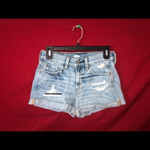Old Navy (Boyfriend) Jean Shorts.